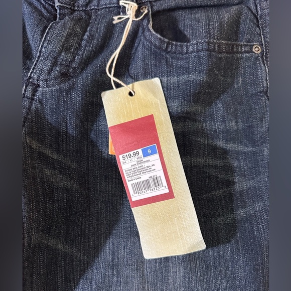 Mossimo ankle skinny jeans with zippered ankle. - Picture 5 of 6